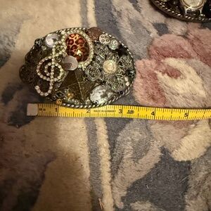 Musical treble clef belt buckle 3 1/2 x 2 1/2 fits 1 1/2 inch belt you supply